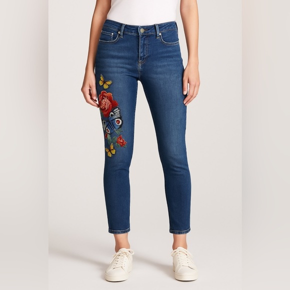 Zara Trafaluc Embroidered Skinny Jeans Floral Butterfly | US 6 - Picture 1 of 15